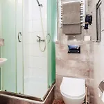 Luna 4* Władysławowo