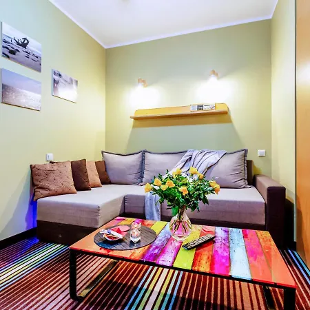 Luna 4* Władysławowo