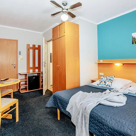 Luna 4* Władysławowo