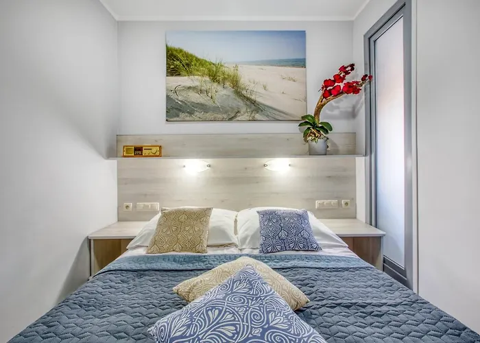 فندق مبيت وإفطار Luna Władysławowo