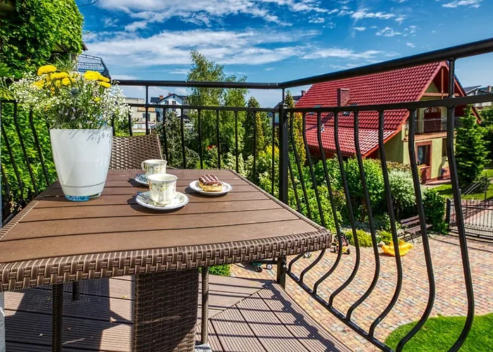 Luna 4* Władysławowo